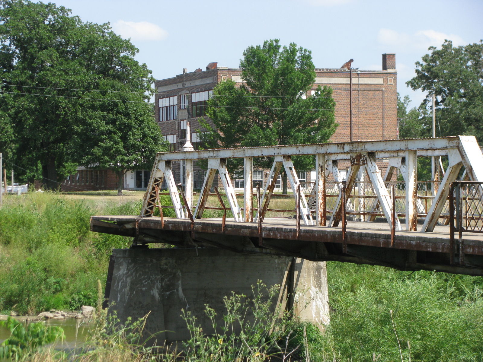 Existing Bridge in Volga