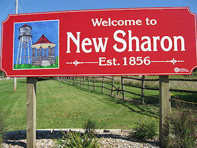 welcome sign to the city of New Sharon